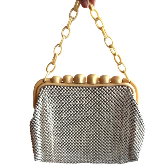 Whiting & Davis Metal Mesh Purse Celluloid KISS Lock Chain Strap Vintage 1940s